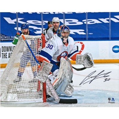 Autographed New York Islanders Ilya Sorokin Fanatics Authentic 16 x 20 White Jersey in Net Photograph