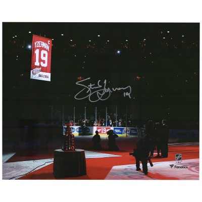 Autographed Detroit Red Wings Steve Yzerman Fanatics Authentic 16 x 20 Jersey Retirement Night Photograph