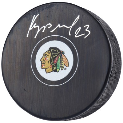 Шайба с автографом Philipp Kurashev Chicago Blackhawks Fanatics Authentic