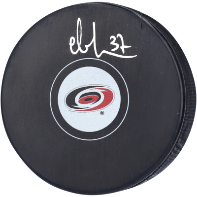 Шайба Autographed Carolina Hurricanes Andrei Svechnikov Fanatics Authentic