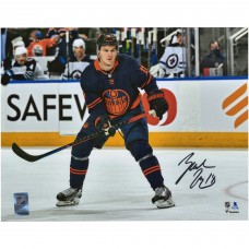 Autographed Edmonton Oilers Zach Hyman Fanatics Authentic 11 x 14 Navy Skating Photograph