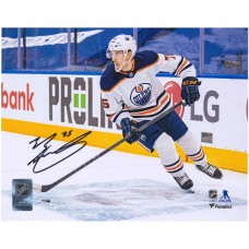 Autographed Edmonton Oilers Evan Bouchard Fanatics Authentic 8 x 10 White Jersey with Puck Photograph