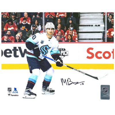 Autographed Seattle Kraken Matty Beniers Fanatics Authentic 8 x 10 NHL Debut Photograph