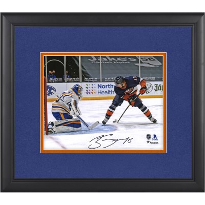 Autographed New York Islanders Mat Barzal Fanatics Authentic Framed 8 x 10 Between the Legs Goal Photograph