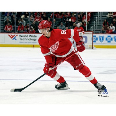 Unsigned Detroit Red Wings Moritz Seider Fanatics Authentic Handling the Puck Photograph