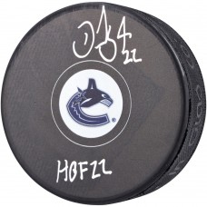 Шайба с автографом Daniel Sedin Vancouver Canucks Autographed Fanatics Authentic with HOF 22 Inscription