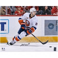 New York Islanders Alexander Romanov Autographed Fanatics Authentic 16 x 20 White Jersey with Puck Photograph